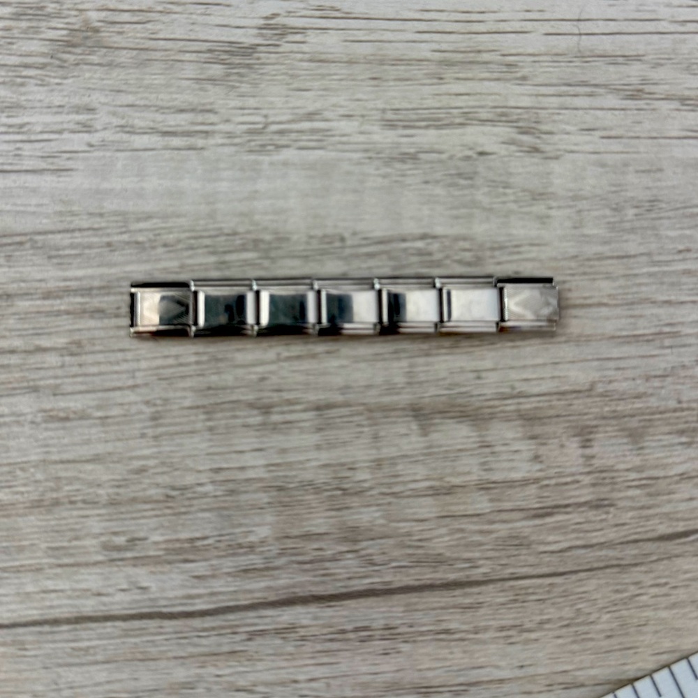 Talexia Silver Charm Links Seven Links-NWOT